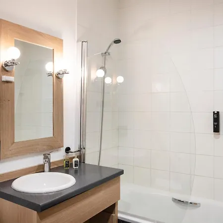 Apartment Bel Lumineux 5 Pieces Avec Acces Pistes Et Piscine A Belle Plagne - Fr-1-181-2807 *